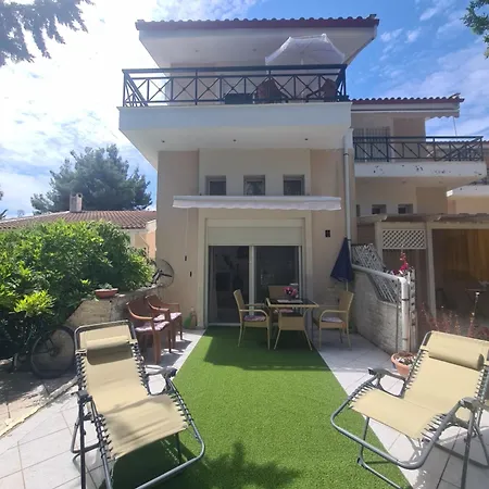 Solunskizen Luxvilla, Kalithea Halkidiki Kriopigi